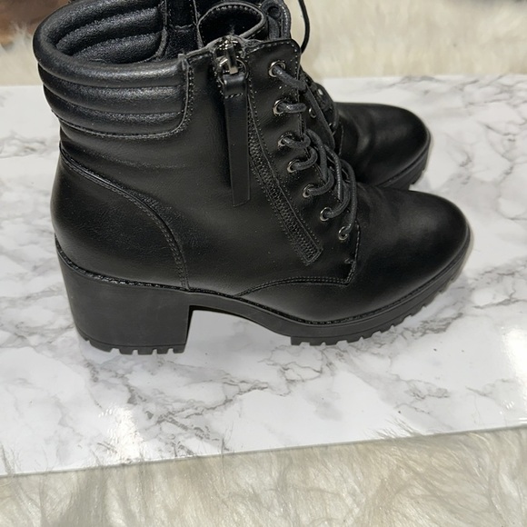 Nasty Gal Black Combat Boots size 6 new with small scratch - Picture 8 of 14